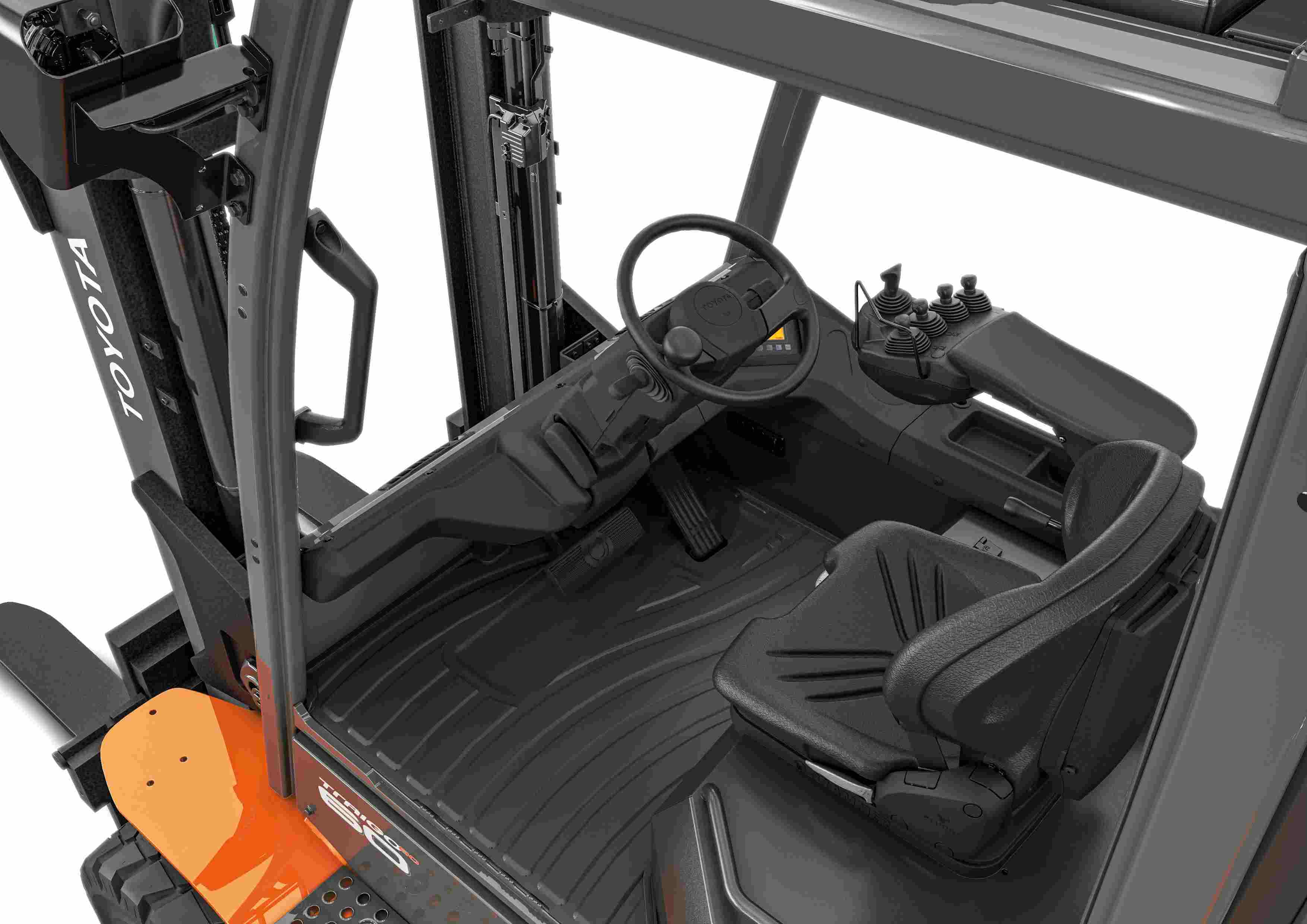 TMHD_TRAIGO80_CABIN RGB edited OM-min